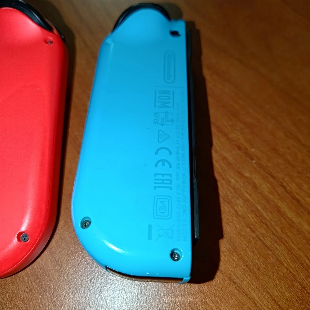 Nintendo Switch Joy-Con Controller - Neon Red/Neon Blue Pair (HACAJAEAA)